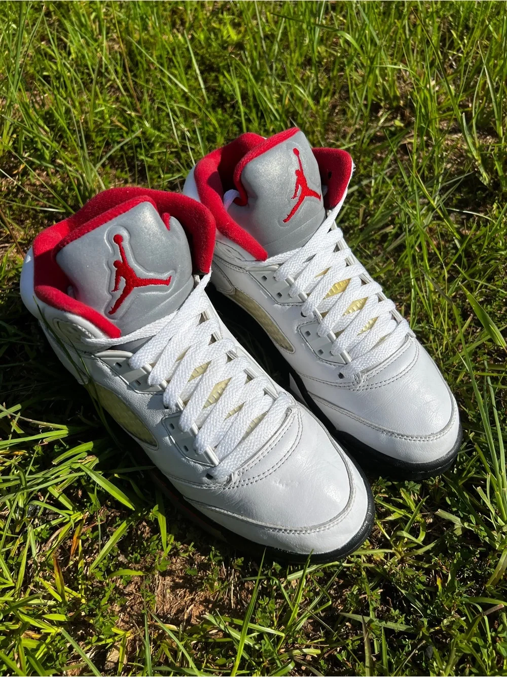 CLEAN Air Jordan size 7 Mens 5 V Retro Fire Red 2020 Shoes